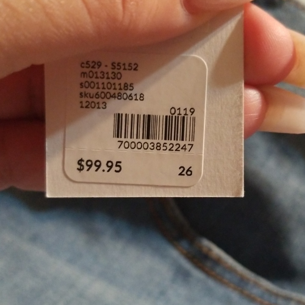 Lane Bryant Mid Rise Jeans - Picture 4 of 6